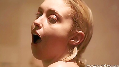 Mas signalsoking- manojob & a stripper