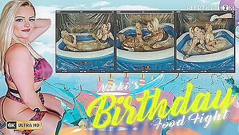 Big booty girl's ass is ready to get fucked by aa