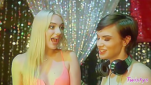 Kenna James And Paris Lincoln In Get Turnt