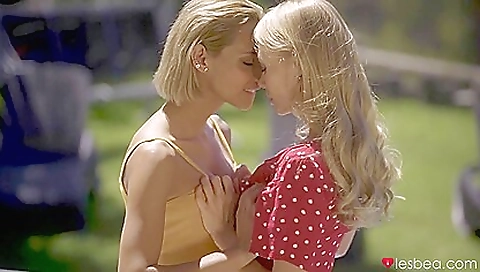 Alluring Lezzies Heart-stopping Xxx Story Alluring Lezzies Heart-stopping Xxx Story