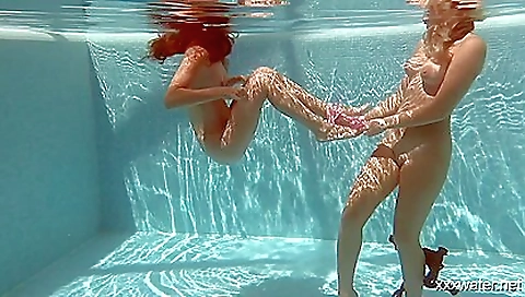 Watch And Underwater - Haley Hill And Stefanie Moon Watch And Underwater - Haley Hill And Stefanie Moon