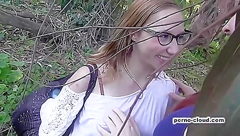 Lesbo Cloud - Outdoor Lesbian Licking Lesbo Cloud - Outdoor Lesbian Licking