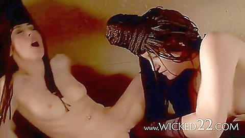 Nasty lesbians fisting in Star Wars porn parody movie with Kimberly Kane